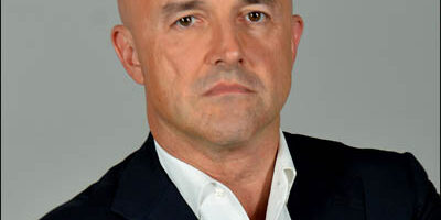 NUZZI